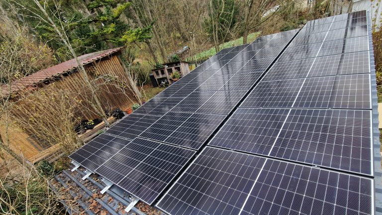 Eigenheim – 10,8 kWp mit 9,6 kWh Batteriespeicher, Pommelsbrunn (Familie Wieland)